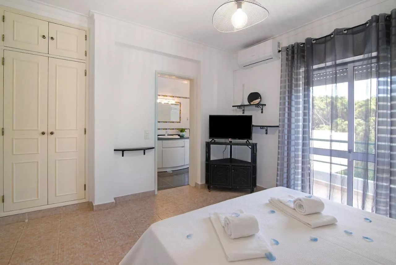 Apartamento Kaya Apartment Albufeira 0*,  Portugal